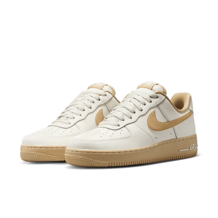 Nike Air Force 1 â07 Angle 3