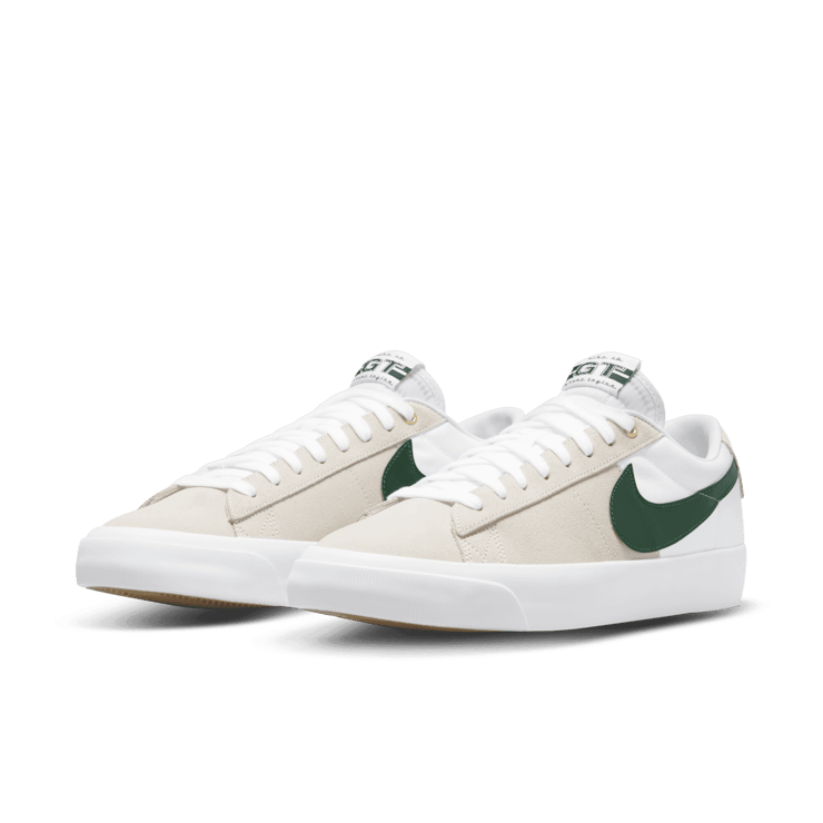 Nike SB Zoom Blazer Low Pro GT SB 'White Fir' Angle 2