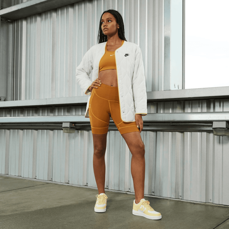 Nike Air Force 1 Low Light Lemon Venom Angle 7