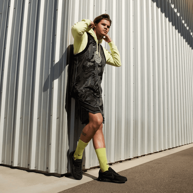 Nike Air Max Solo Angle 9