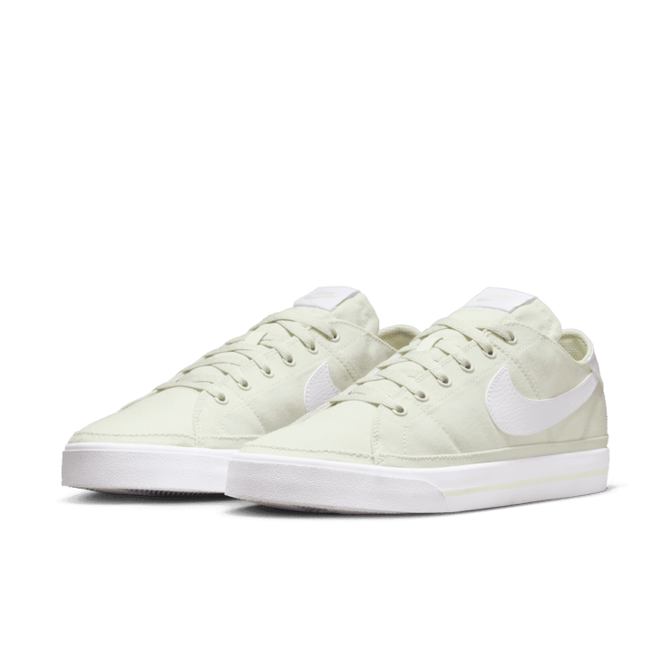Nike Court Legacy Canvas Angle 2