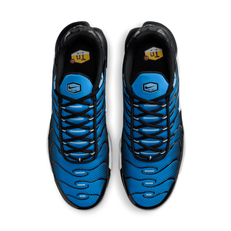 Nike Air Max Plus 'Aquarius Blue' Angle 1