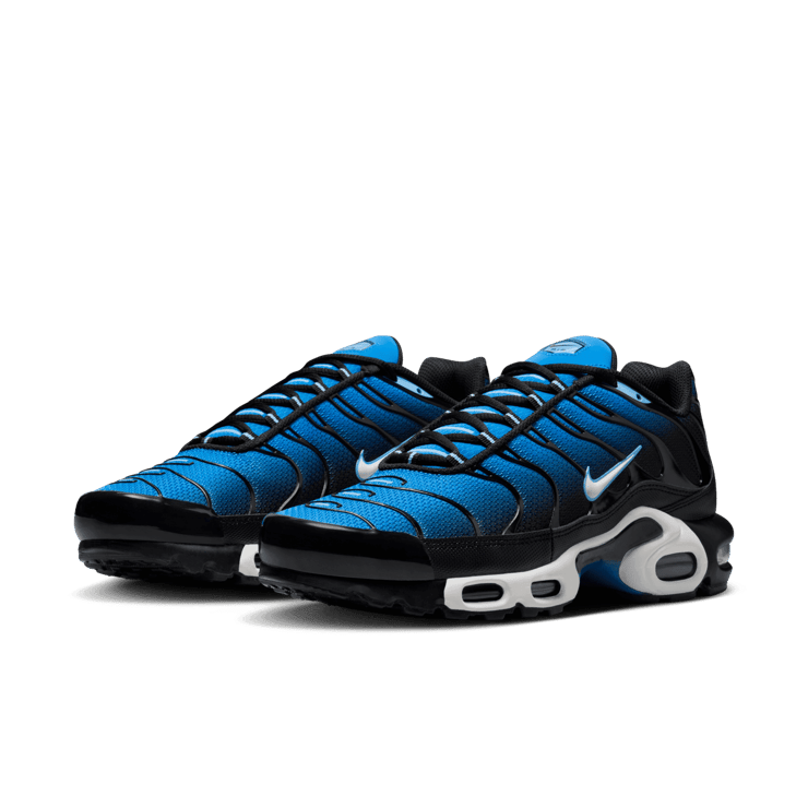 Nike Air Max Plus 'Aquarius Blue' Angle 2