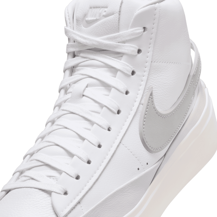 Nike Blazer Phantom Mid Angle 4