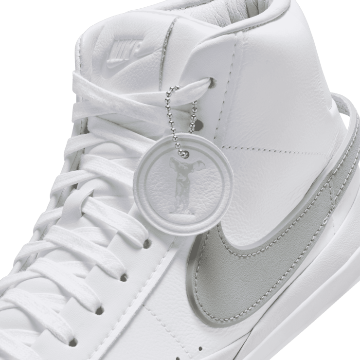 Nike Blazer Phantom Mid Angle 7