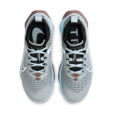 Nike Zegama Trail Angle 1