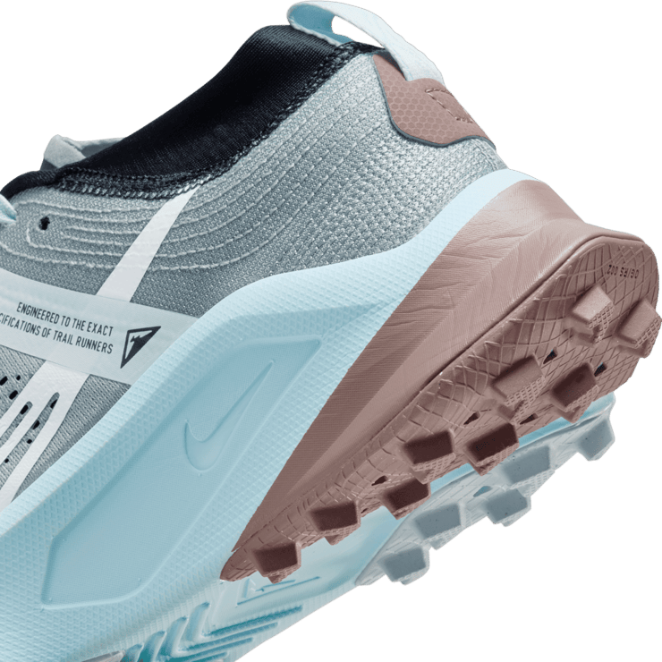 Nike Zegama Trail Angle 5