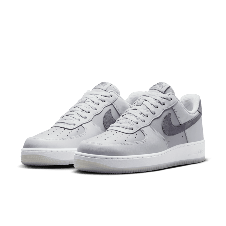 Nike Air Force 1 '07 LV8 Angle 2