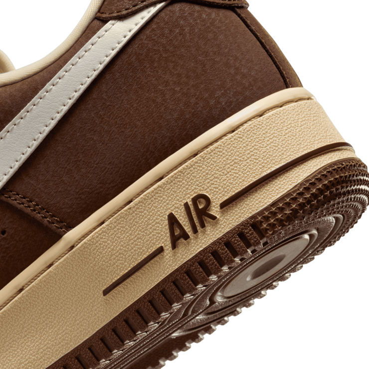 Nike Air Force 1 '07 Cacao Wow Angle 5