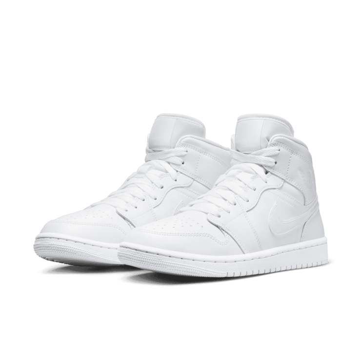Air Jordan Mid 'Triple White' 2022 (W) Angle 2