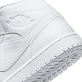 Air Jordan Mid 'Triple White' 2022 (W) Angle 5