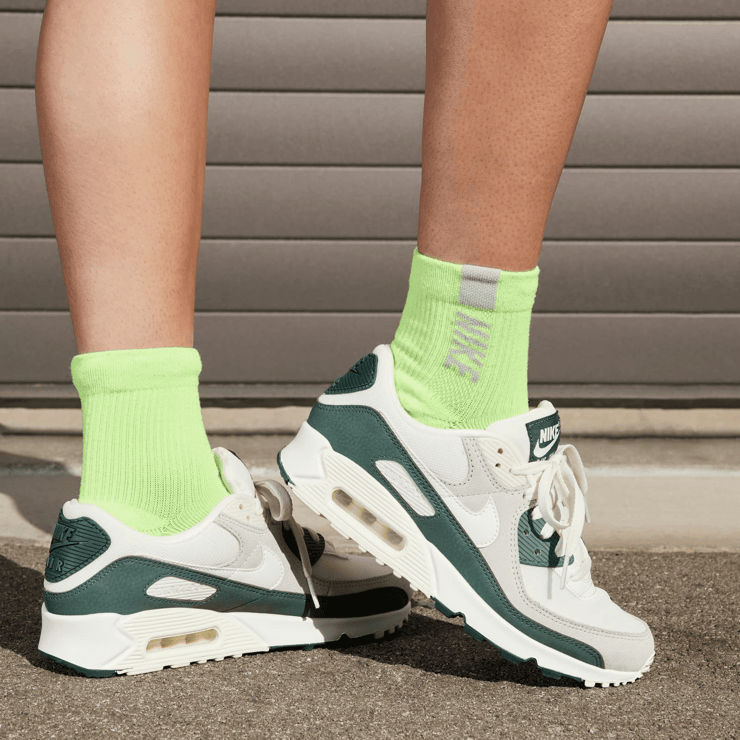 Nike Air Max 90 Vintage Green W FZ5163 133 Raffles Where to Buy