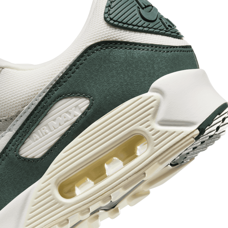 Nike Air Max 90 Vintage Green (W) Angle 6