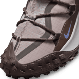 Nike ACG Mountain Fly Low Ironstone Angle 4