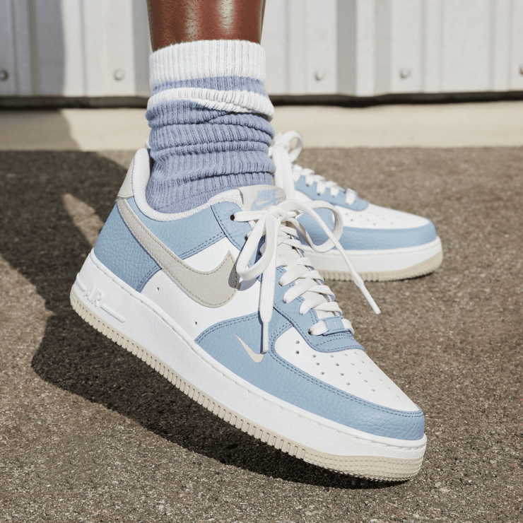 Nike air force one light armory blue sales