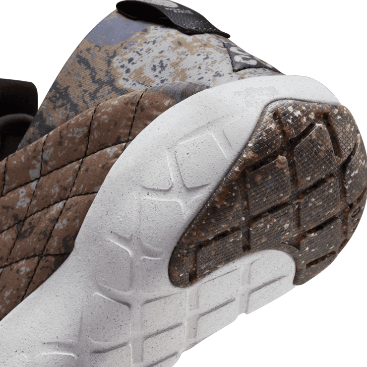 Nike ACG Moc 3.5 Dark Driftwood Angle 5