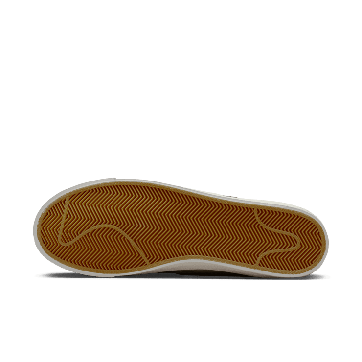 Nike Blazer Mid '77 Waffle Angle 0