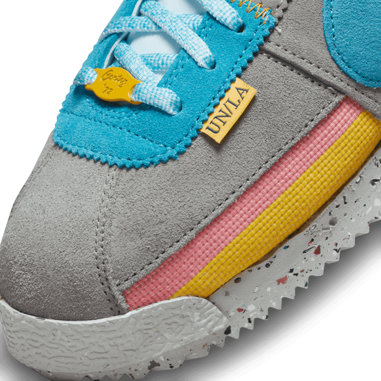 Nike Cortez Union Light Smoke Grey Angle 4