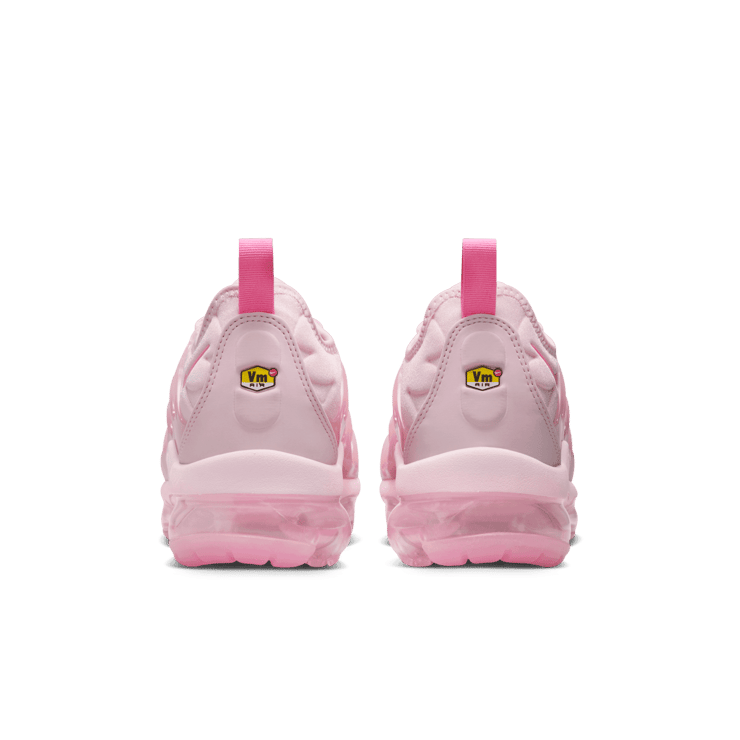 Nike Air VaporMax Plus Pink Foam (W) Angle 3