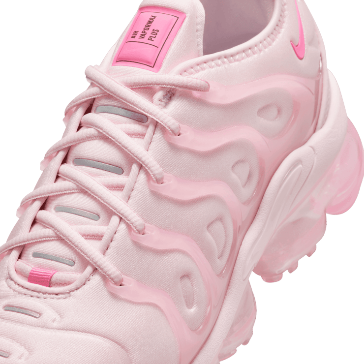 Air vapormax plus black pink rose online