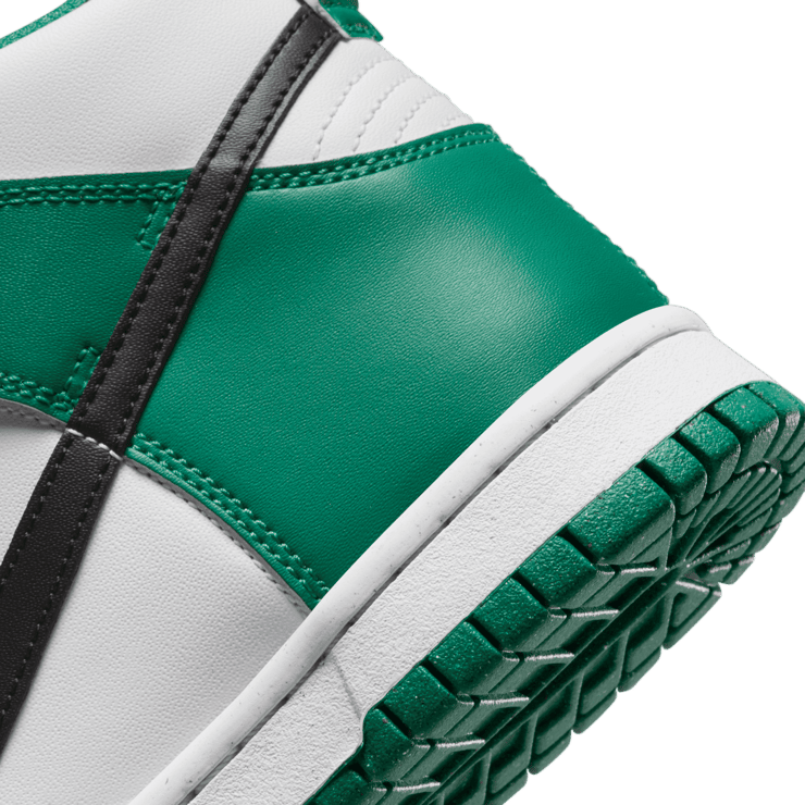 Nike Dunk High Celtics (GS) Angle 5
