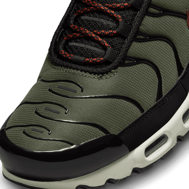 Nike Air Max Plus 'Black Cargo Khaki' Angle 4