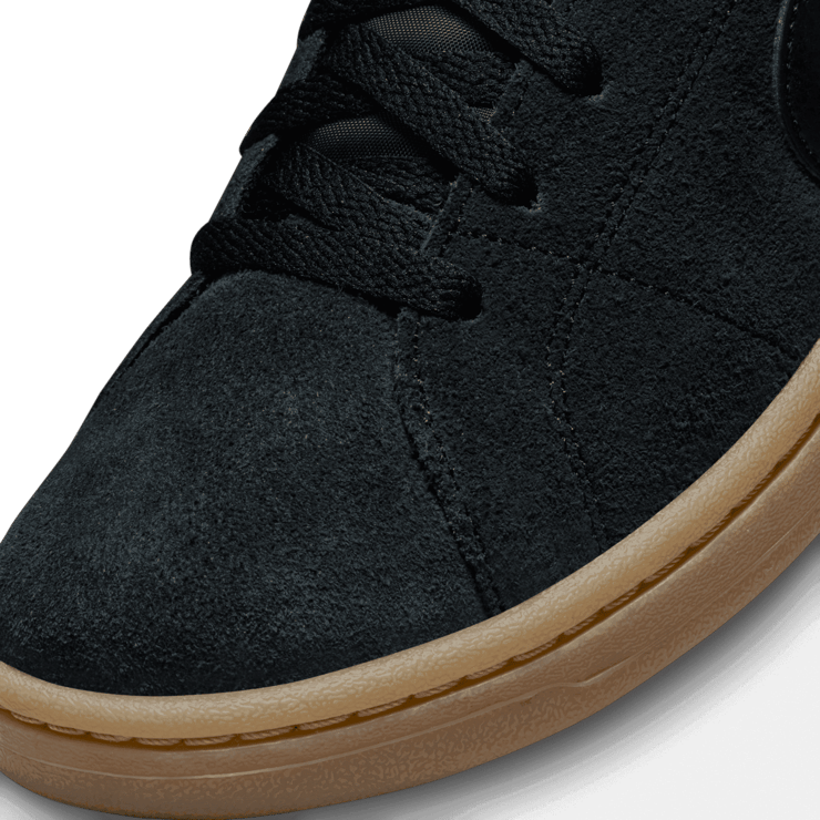 Nike Court Royale 2 Angle 4
