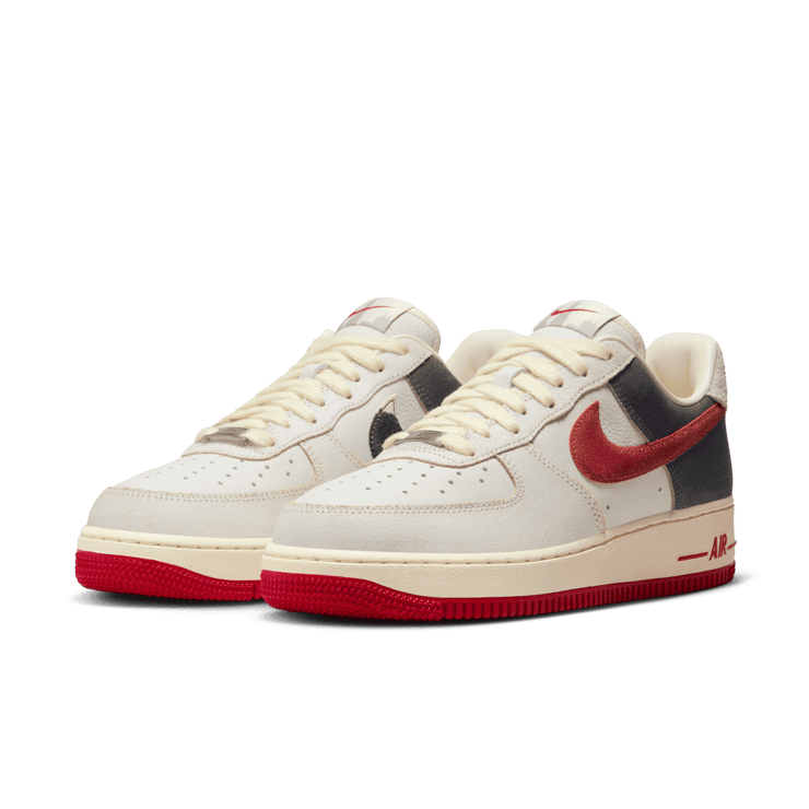 Nike Air Force 1 '07 Premium 'Chicago Pack' Angle 2