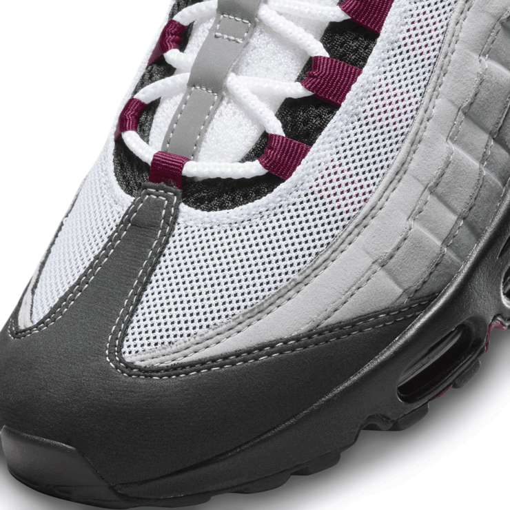 Nike Air Max 95 Dark Beetroot Angle 5