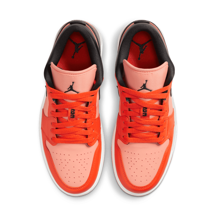 Jordan 1 Low SE Crimson Bliss (W) Angle 1