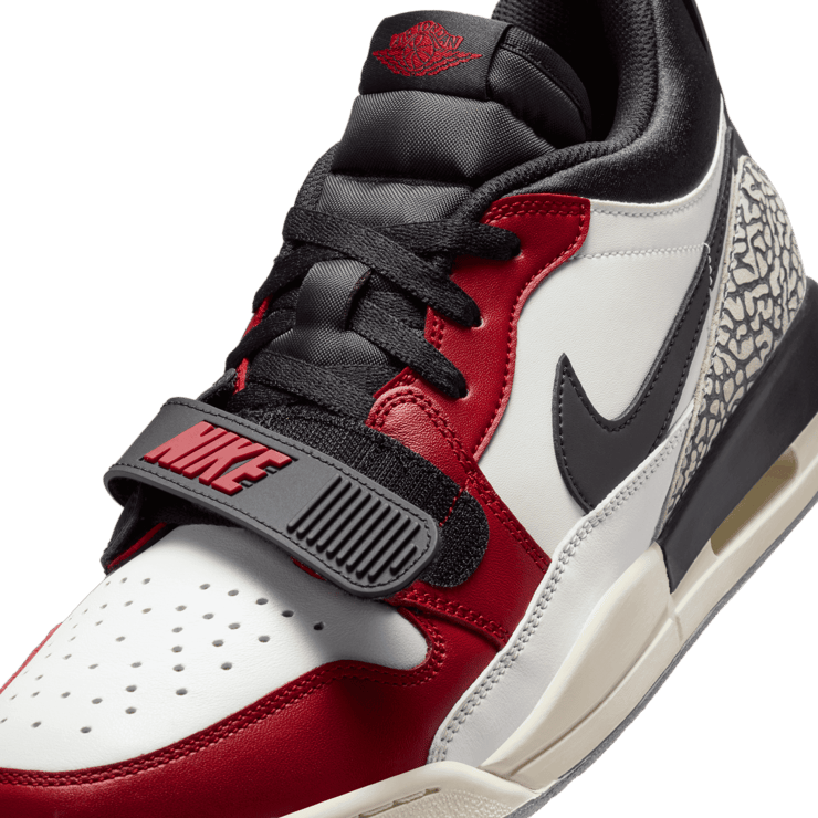 Air Jordan Legacy 312 Low Chicago Angle 4