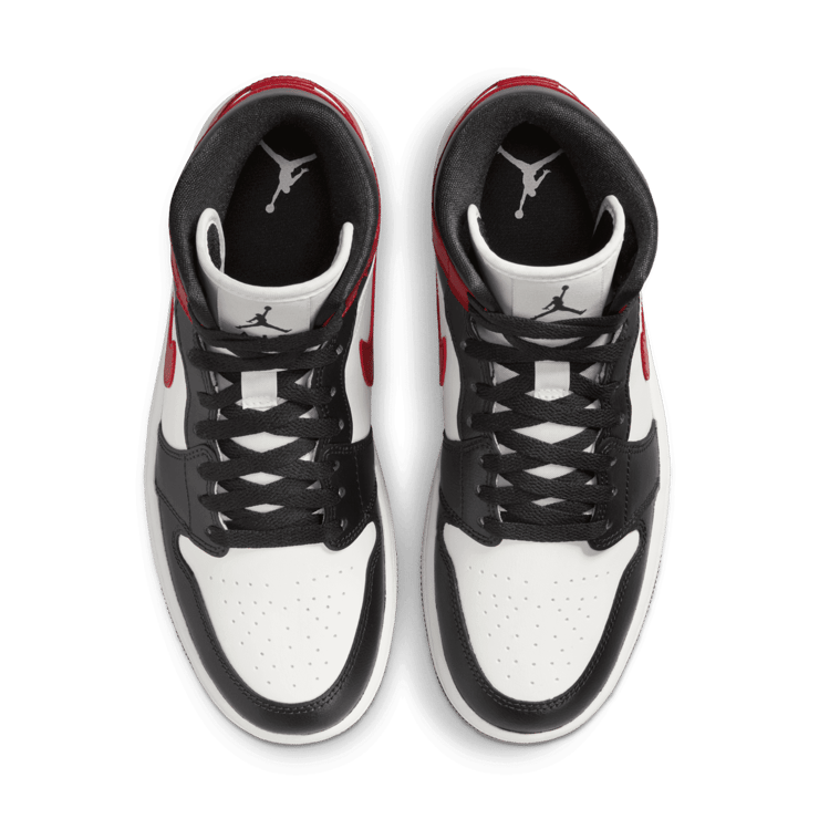 Air Jordan 1 Mid Black Toe (W) Angle 1