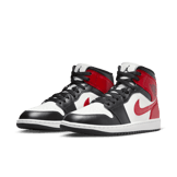 Air Jordan 1 Mid Black Toe (W) Angle 2