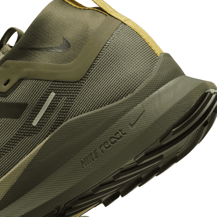 Nike React Pegasus Trail 4 GORE-TEX 'Medium Olive' Angle 5