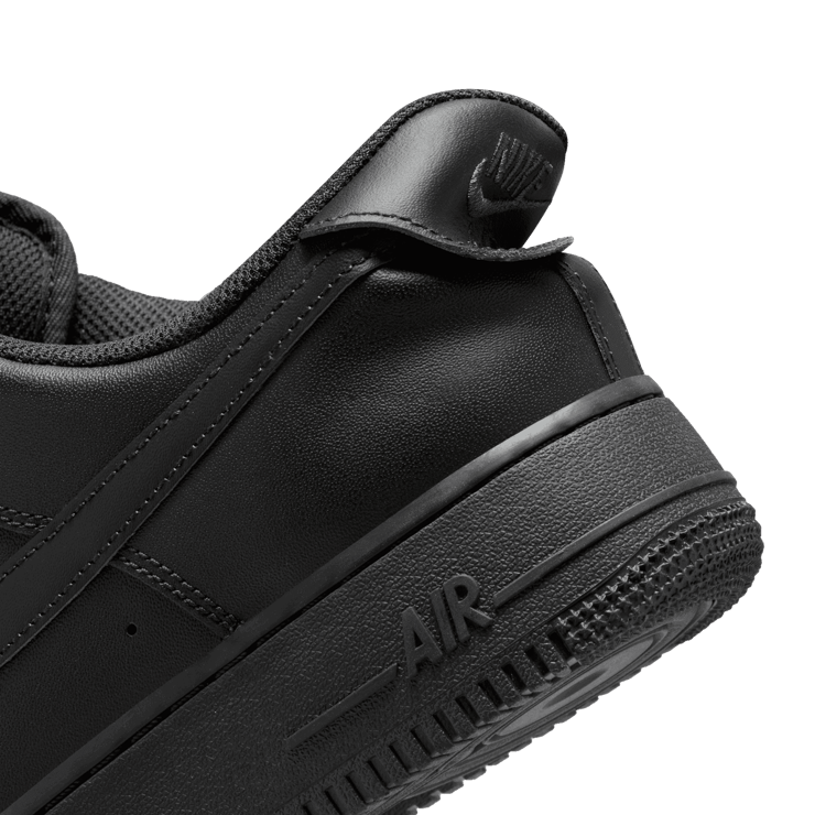 Nike Air Force 1 FlyEase 'Triple Black' Angle 6