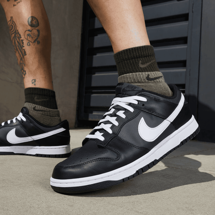 Nike Dunk Low Black White (2022) Angle 0