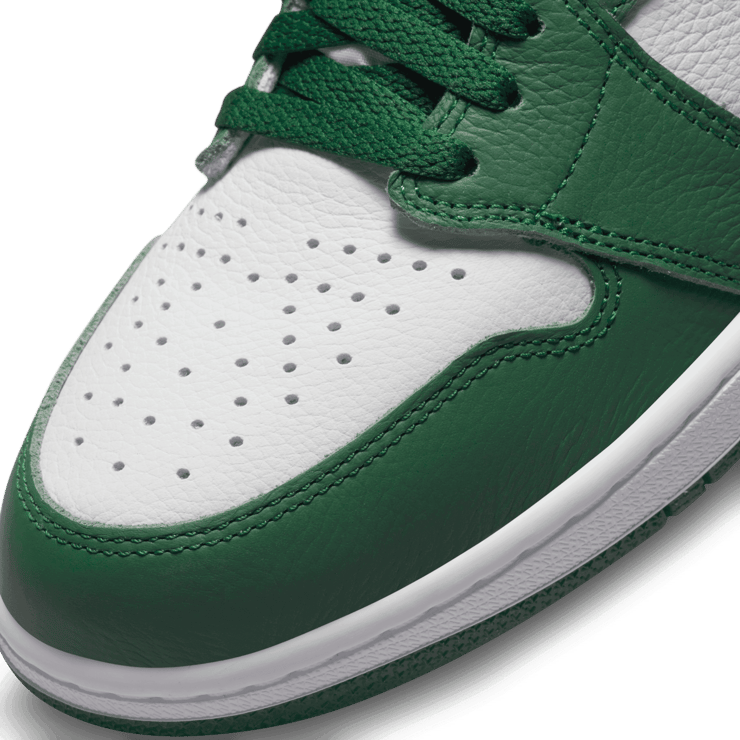 Air Jordan 1 High Gorge Green Angle 4