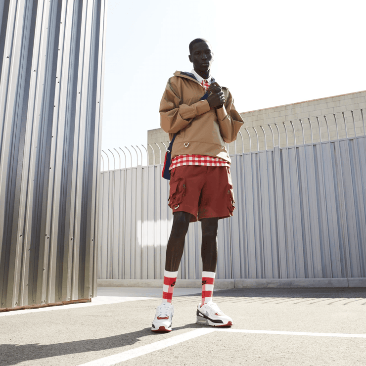 Nike Air Max 90 Photon Dust Varsity Red Angle 0