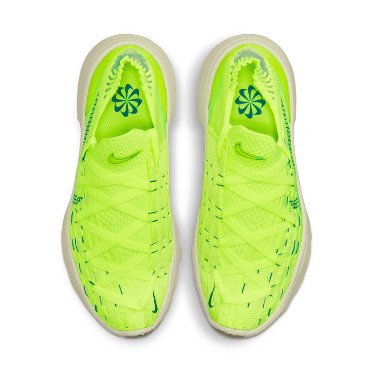 Nike Space Hippie 04 Refresh Volt (W) Angle 1