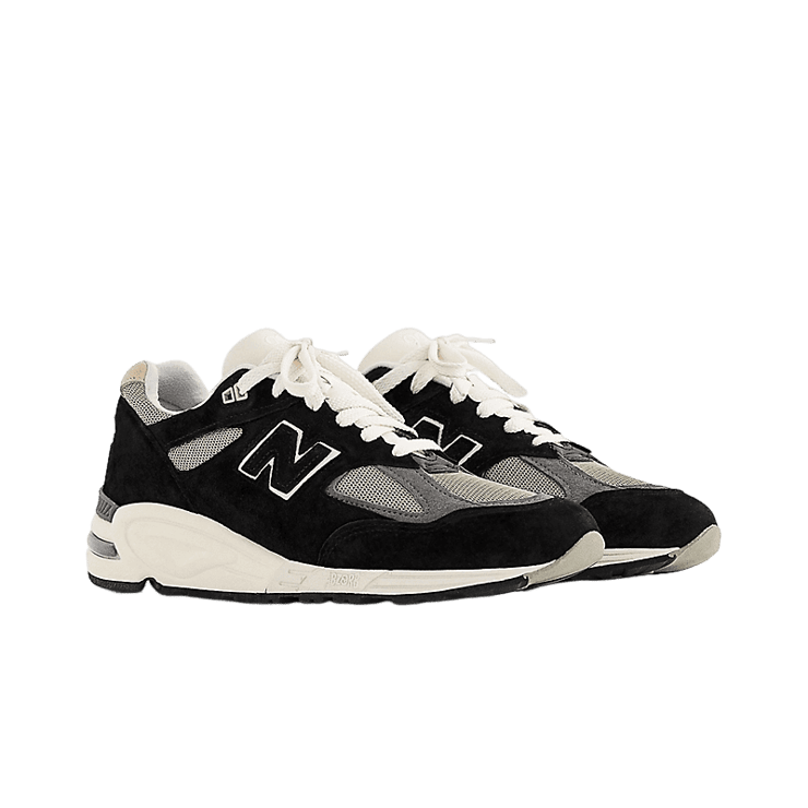 New Balance 990v2 MADE in USA Teddy Santis Black Angle 2