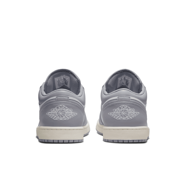 Jordan 1 Low Vintage Stealth Grey Angle 3