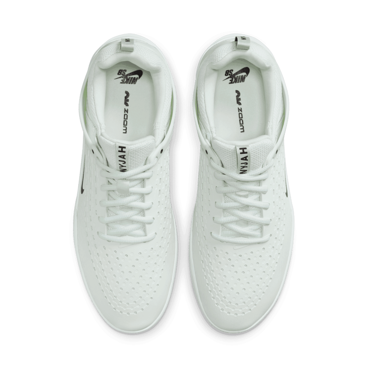 Nike SB Zoom Nyjah 3 SB 'Barely Green' Angle 1