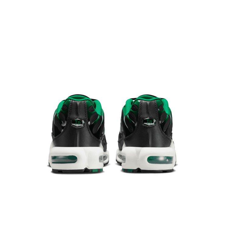 Nike Air Max Plus 'Black Malachite Gum' Angle 3