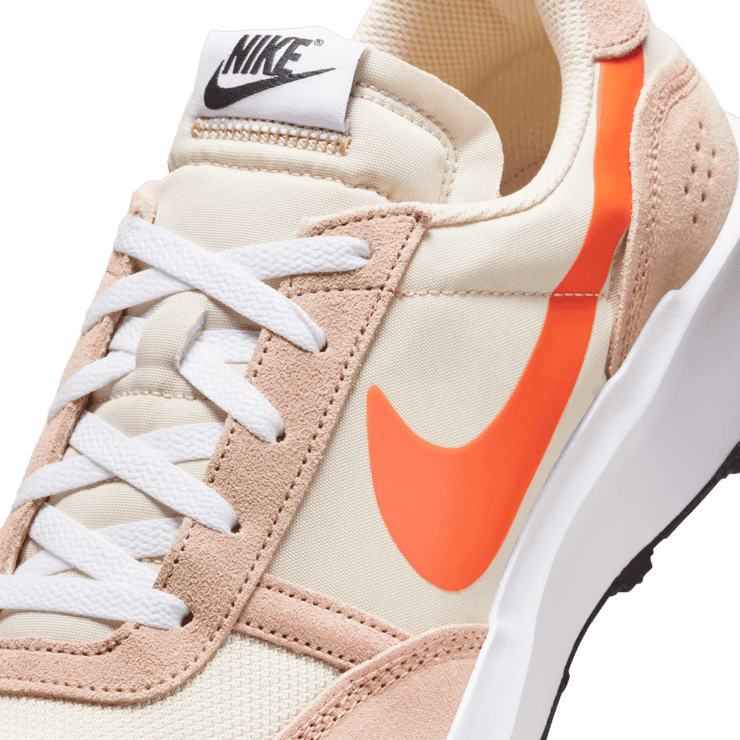 Nike Waffle Debut 'Hemp Safety Orange' Angle 4