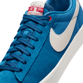 Nike SB Zoom Blazer Low Pro GT Skate Angle 4