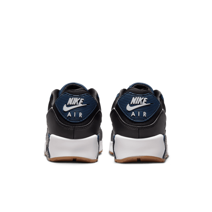 Nike Air Max 90 'Midnight Navy Gum' Angle 3