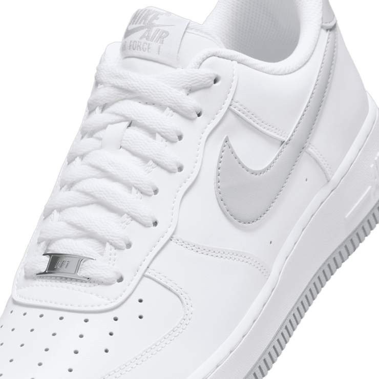Nike Air Force 1 '07 'White Light Smoke Grey' Angle 4