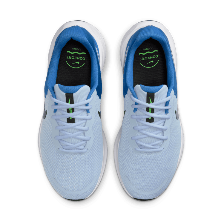 Nike Revolution 7 Road (Extra Wide) Angle 1