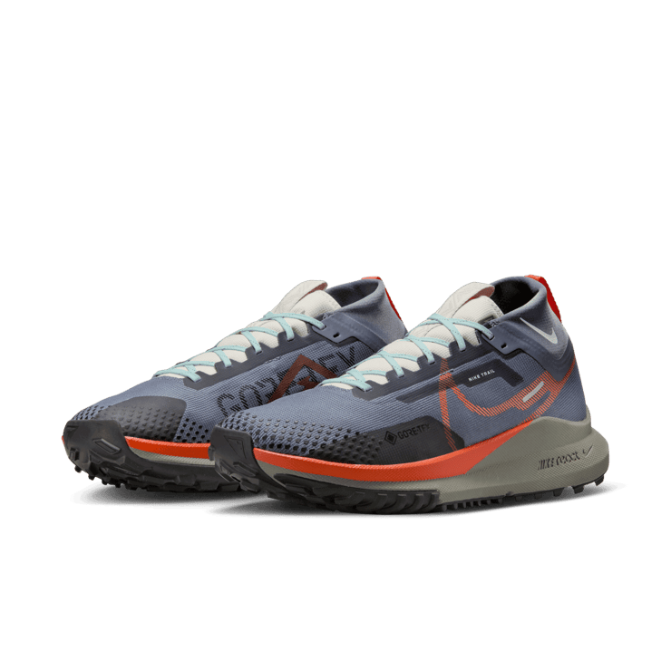 Nike React Pegasus Trail 4 GORE-TEX 'Light Carbon Dark Cosmic Clay' Angle 2