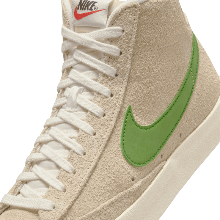 Nike Blazer Mid '77 Vintage 'Muslin Chlorophyll' (W) Angle 5